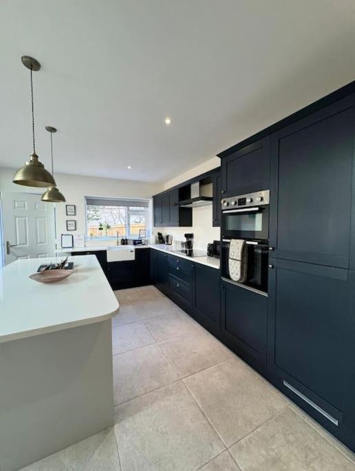 Stylish Apartment Near The Centre Of Harrogate Extérieur photo